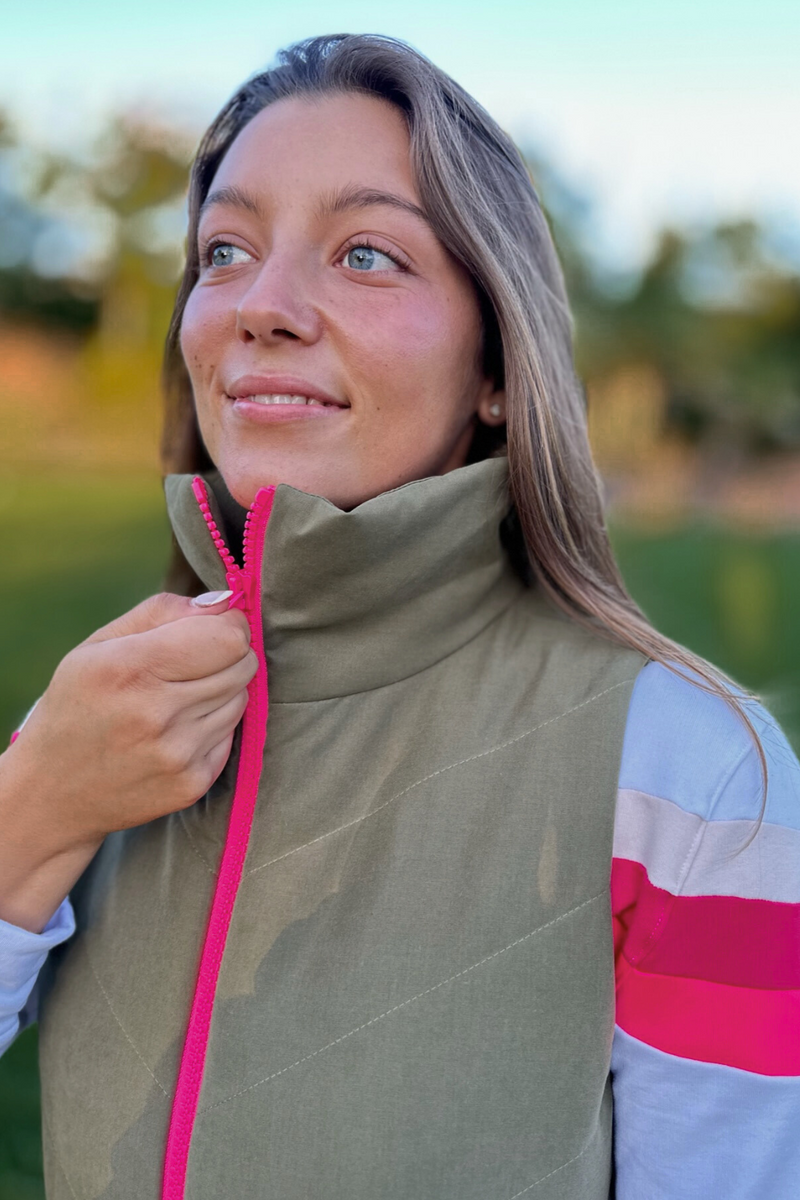 Load image into Gallery viewer, Twilight Vest - Olive
