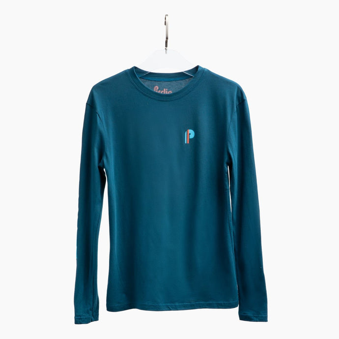 Pirdie longsleeve golf t-shirt in teal. 